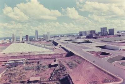 Terminal Rodoviário de Brasília e Teatro Nacional