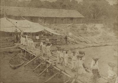 Embarcação em Villeta