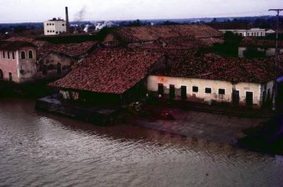 Casas à beira do Rio Parnaíba