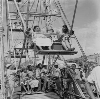 Roda-gogante na procissão de Nosso Senhor dos Navegantes, roda-gigante