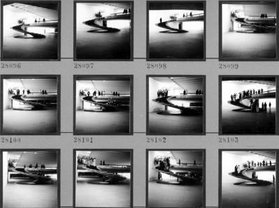 Palácio dos Arcos ou Palácio Itamaraty, recepção em homenagem à Rainha Elizabeth II. A escada helicoidal foi projeto dos arquitetos Milton Ramos e Joaquim Cardoso