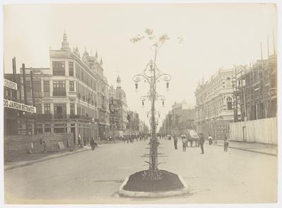 Avenida Central na altura da Rua da Assembléia