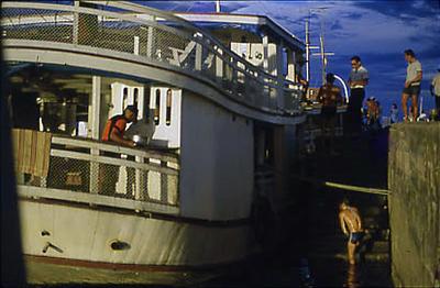 Série Amazonas - Embarcação