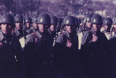 Desfile militar em comemoração à independência chilena