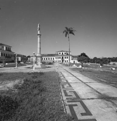 São Luís, Praça Gonçalves Dias ou Largo dos Amores ou Largos Remédios