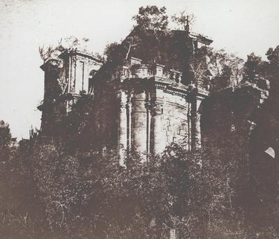 Construção abandonada