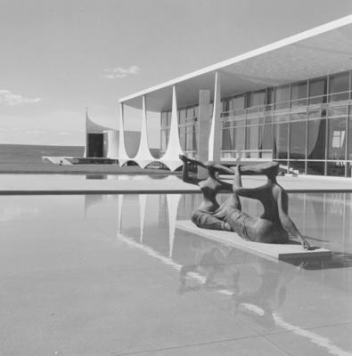 Escultura "As Iaras" ou "As Banhistas", de Alfredo Ceschiatti