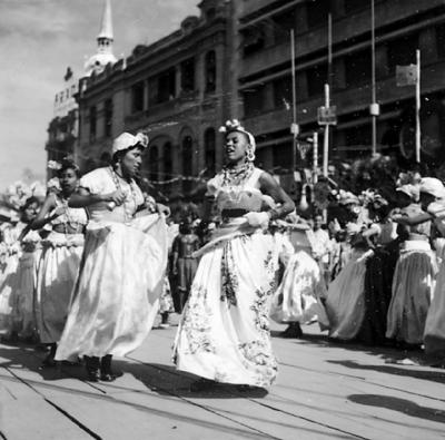 Desfile de agremiação carnavalesca