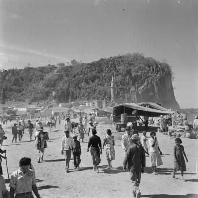 Acampamento de romeiros