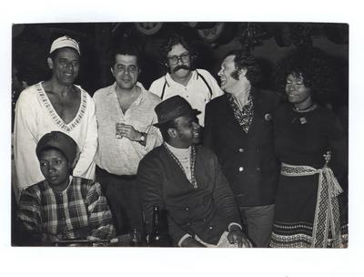 Casquinha, Cabral, Pelão, Arley, Tereza Santos e Candeia