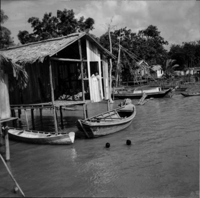 Rio Guamá, palafitas flutuantes