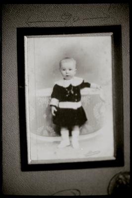 Noel Rosa com 1 ano (reprodução)