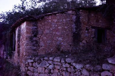 Ruínas de casa