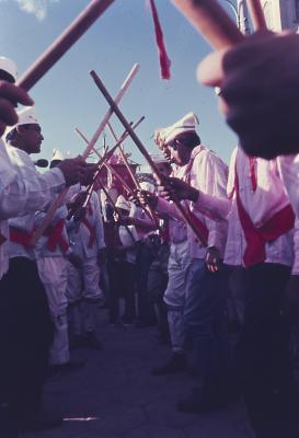 Festa do Divino - Mineiro Pau / Maneiro Pau