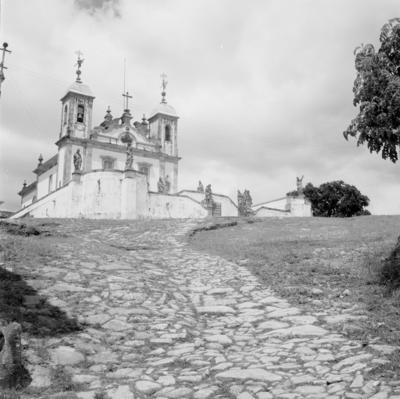 Santuário Diocesano do Bom Jesus de Matosinhos, com profetas
