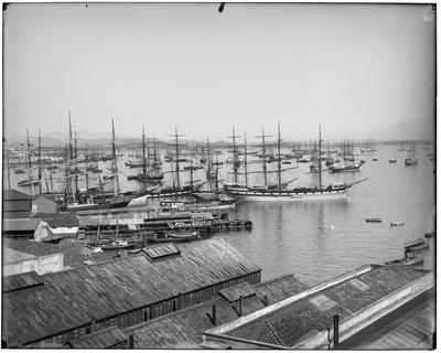 Porto do Rio - armazéns e ancoradouro interno
