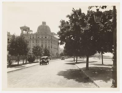 Avenida Beira-Mar, destaque para o Hotel Central