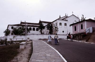 Convento e Igreja de São Francisco - vista lateral