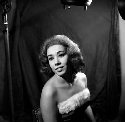 Artista não identificada