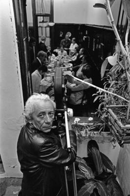 José Medeiros em ação durante filmagens de "Aleluia, Gretchen", de Sylvio Back