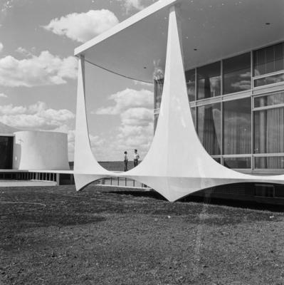 Palácio da Alvorada e Capela Nossa Senhora da Conceição