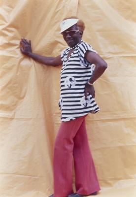 Mulher não identificada