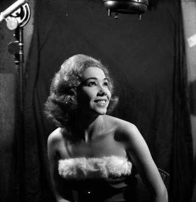 Artista não identificada