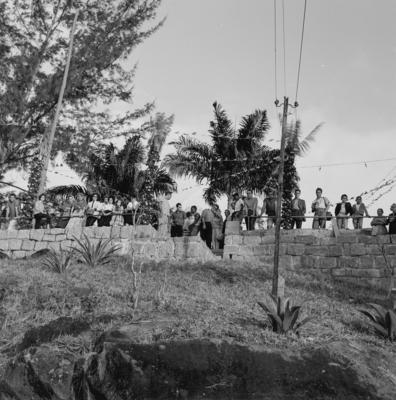 Preparativos para festa junina no Sítio Burle Marx
