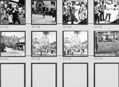 Homem fantasiado de mulher no carnaval