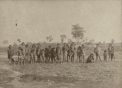 Grupo Indígena Chamacocos