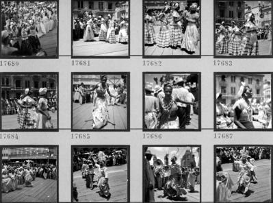 Desfile de agremiação carnavalesca