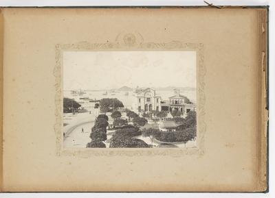 Praça XV de Novembro e Cais Pharoux