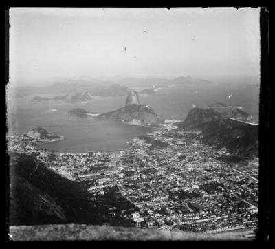 Enseada de Botafogo vista do Corcovado