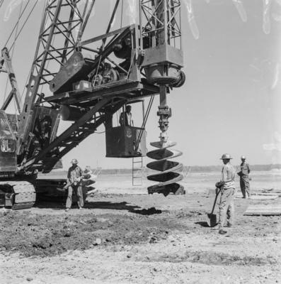 Máquina para perfurações