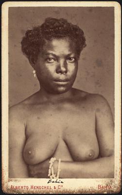 Retrato - mulher negra não identificada