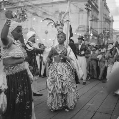 Desfile de agremiação carnavalesca