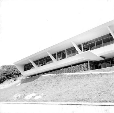 Escola Júlia Kubitschek