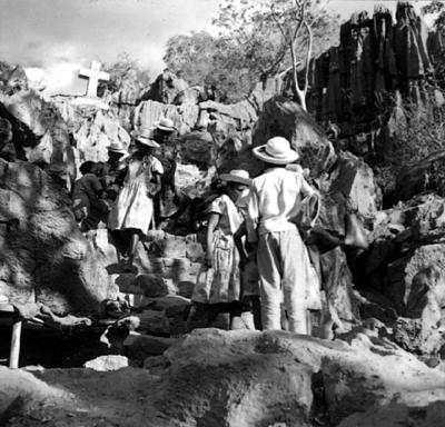 Romeiros no Morro do Bom Jesus