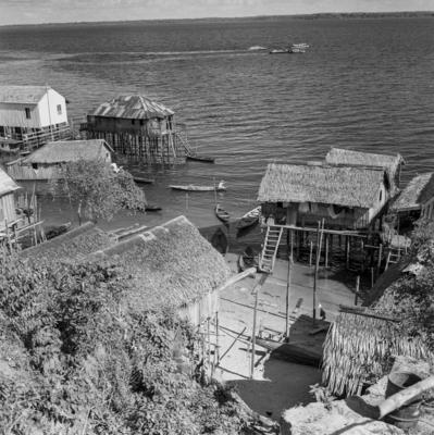 Palafitas flutuantes