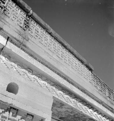 Detalhes da fachada do Palácio de Mitla