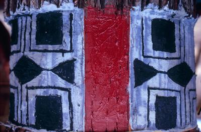 Série Xingu - Pintura em madeira para cerimônia do Kuarup (cerimônia dos mortos)