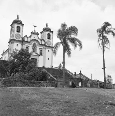 Ouro Preto, Igreja Santa Efigênia ou Nossa Senhora do Rosário do Alto da Cruz