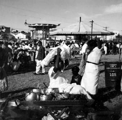 Vendedora de acarajé na Procissão de Nosso Senhor dos Navegantes