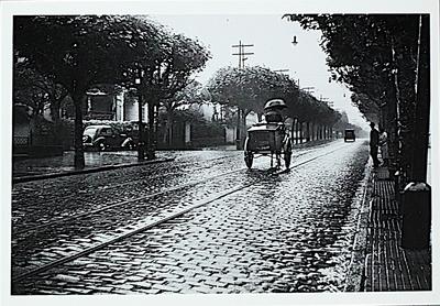 Cartão Postal do Instituto Moreira Salles com fotografia de Hildegard Rosenthal