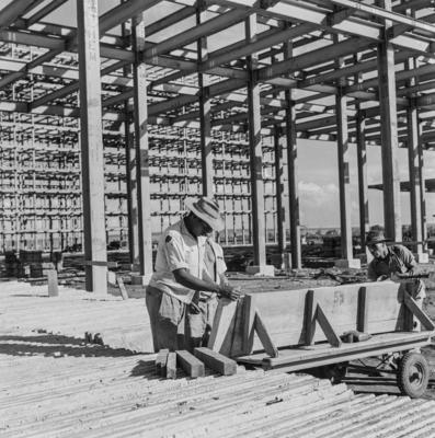 Trabalhadores na construção de Brasília