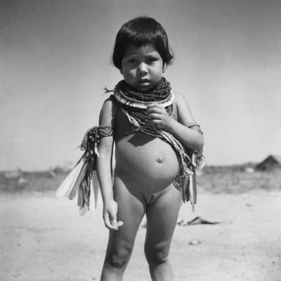 Série povo Kayapó, criança indígena