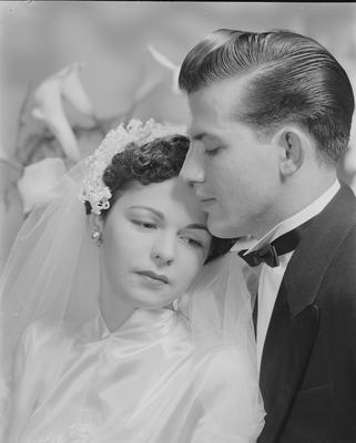 Campanha publicitária da agência Lintas para Royal Briar