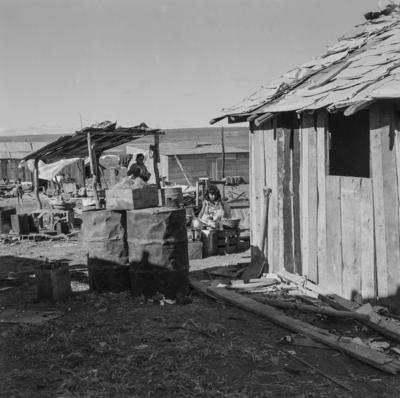 Moradia na Sacolândia, arredores de Brasília