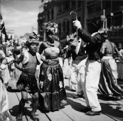 Desfile de agremiação carnavalesca