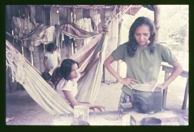 Filmagens de "Iracema: uma transa amazônica", com direção de Jorge Bodanzky e Orlando Senna